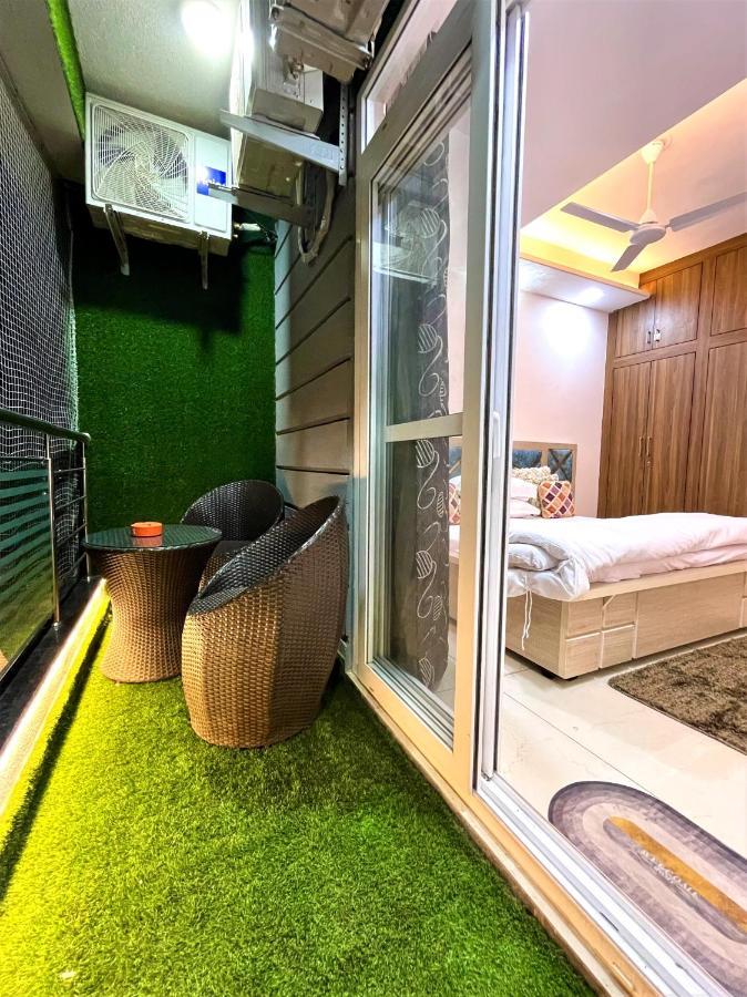 Airport Bliss Apartment+Balcony & Netflix + Prime Dzsaipur Kültér fotó